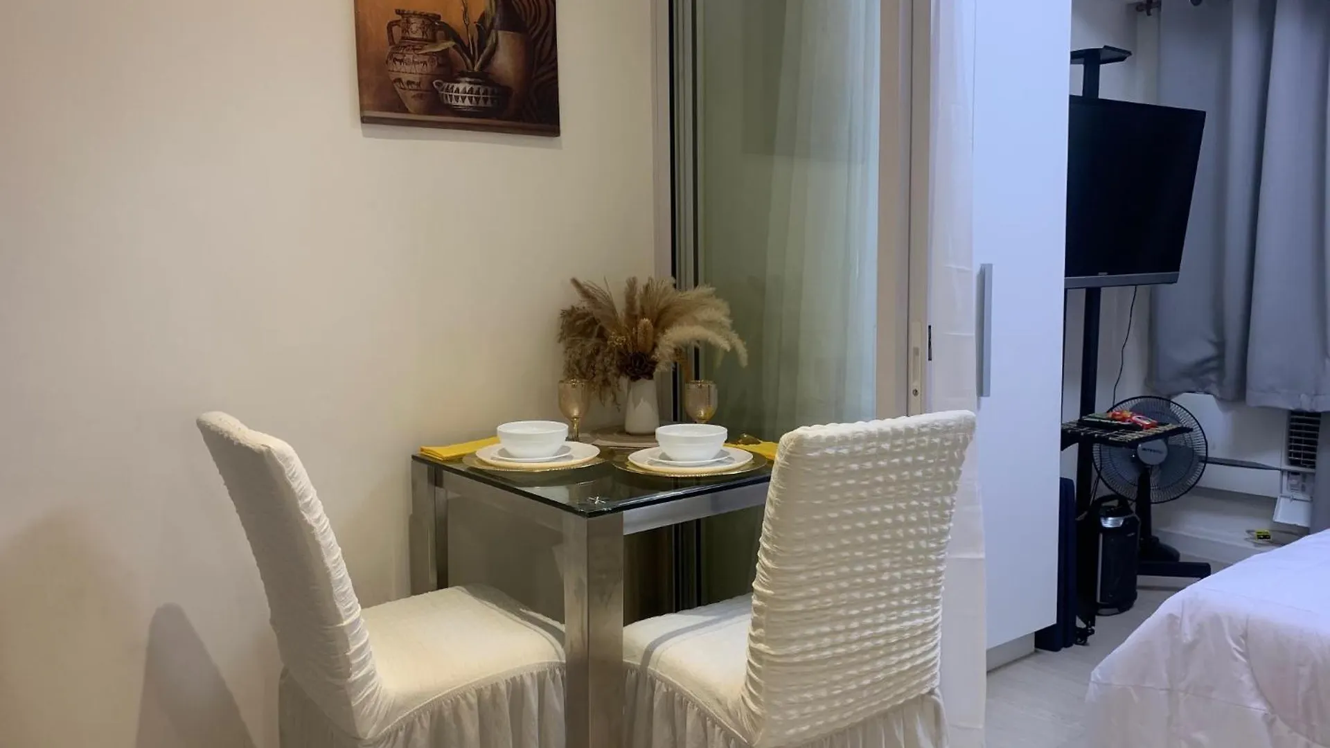 Granduer Staycation Manila Philippines